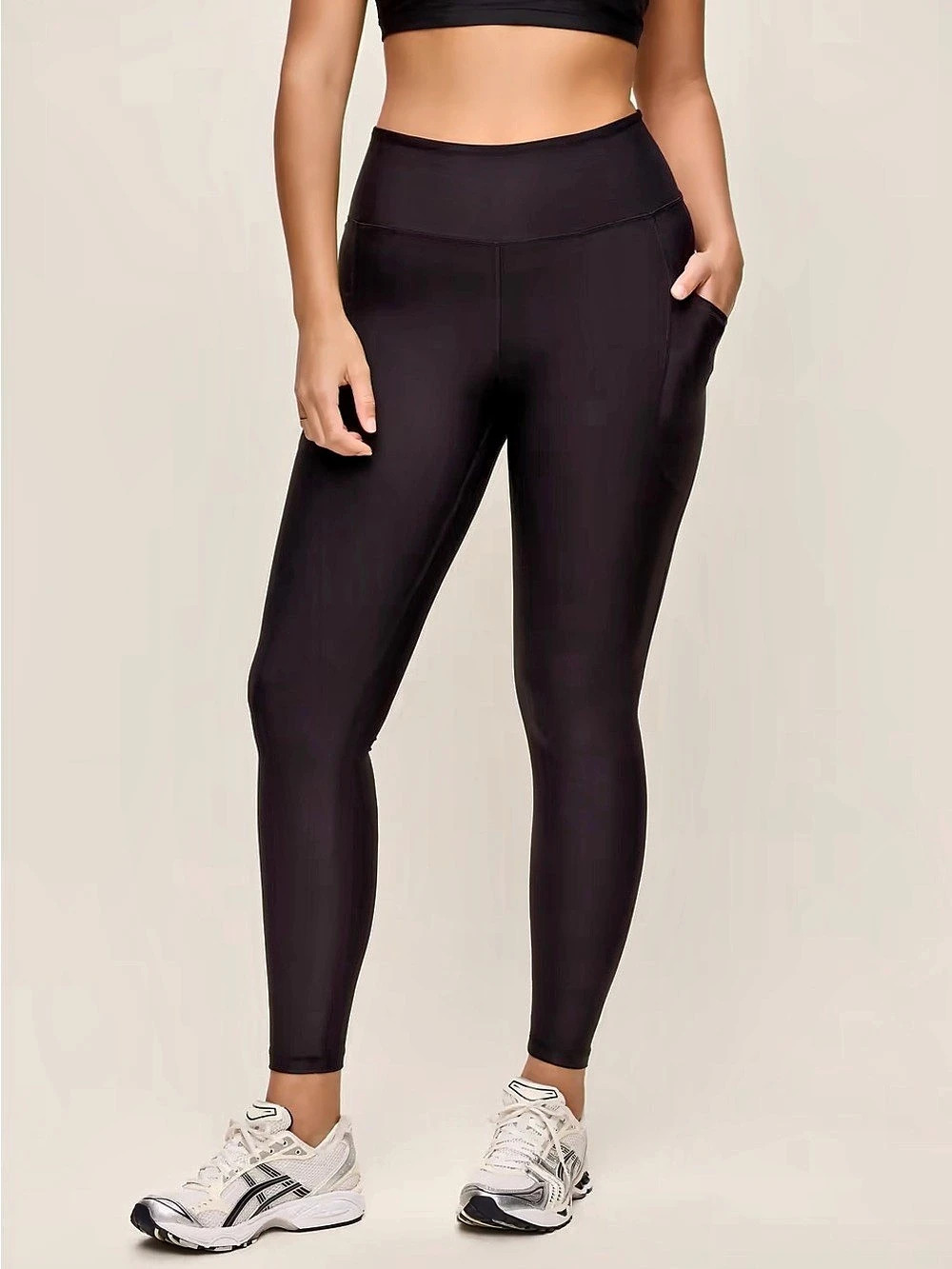 Old Navy High-Waisted PowerSoft Side-Pocket Leggings Black Leggings